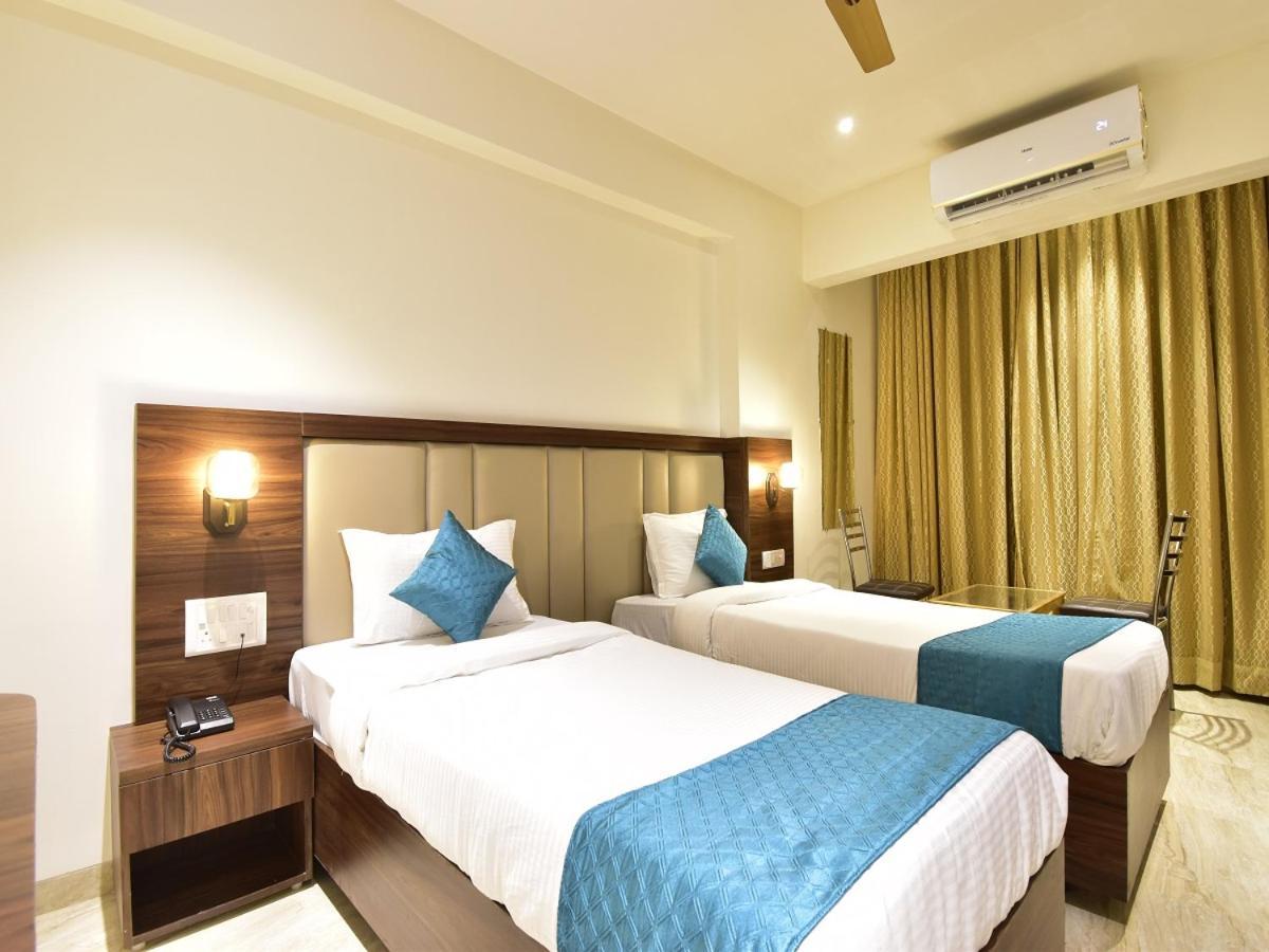 Hotel Candor Amigo Airoli Mind Space Navi Mumbai Extérieur photo